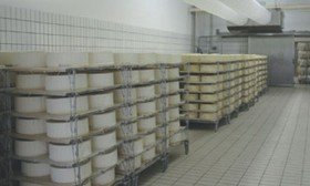 cheese-refrigeration-cheese-storage-04